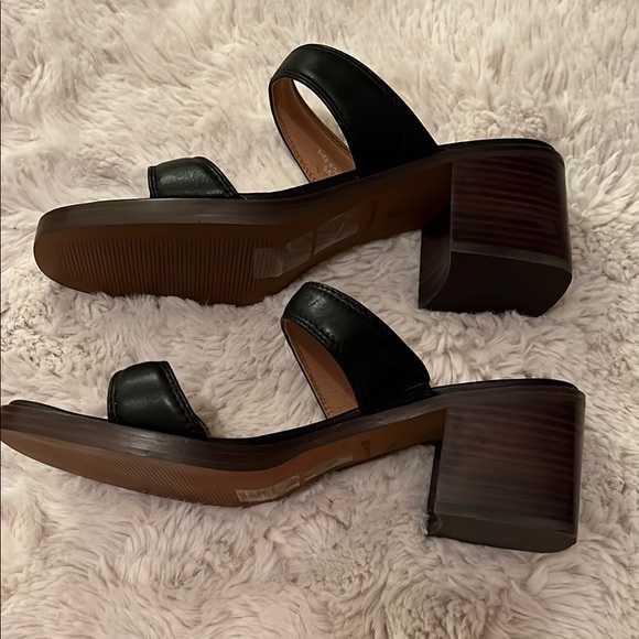 Black Leather Block Heel Sandals - Picture 6 of 8